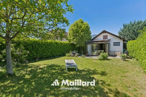 Cortaillod - Maison de village individuelle avec garage 2