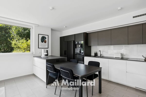 Superbe appartement de 3.5 pièces avec terrasse et vaste jardin privatif à Epalinges 6