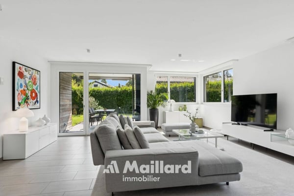 Superbe appartement de 3.5 pièces avec terrasse et vaste jardin privatif à Epalinges 2