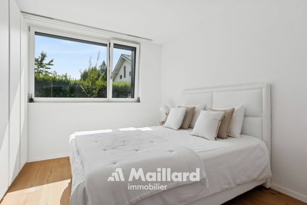 Superbe appartement de 3.5 pièces avec terrasse et vaste jardin privatif à Epalinges 8