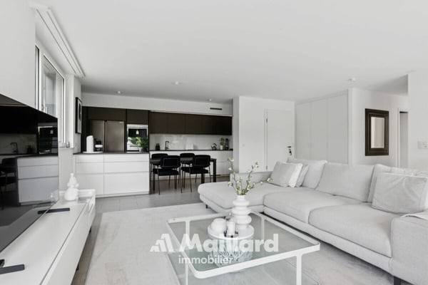 Superbe appartement de 3.5 pièces avec terrasse et vaste jardin privatif à Epalinges 5