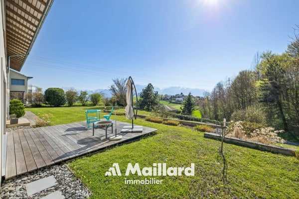 Villa individuelle contemporaine de 5.5 pièces 10