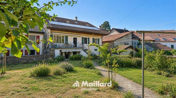 L'Isle - Belle maison villageoise rénovée avec jardin 18