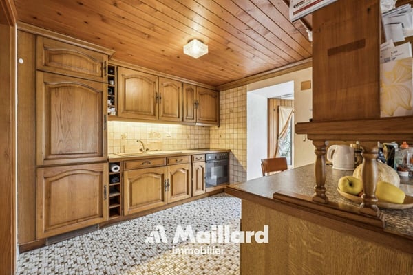 Immeuble de 4 logements proche des Diablerets 3