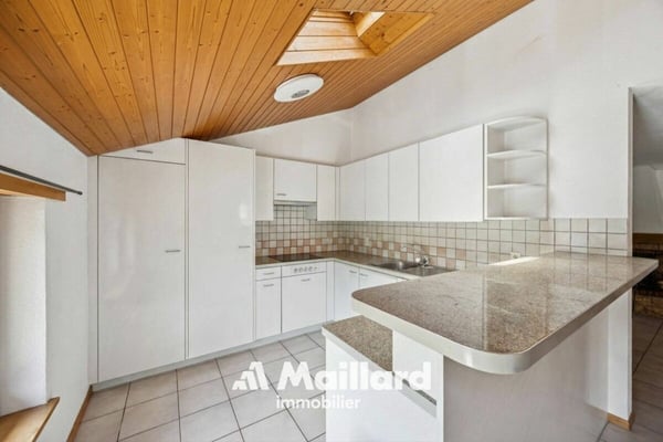 Courfaivre - Appartement paisible avec place de parc et jardin 3