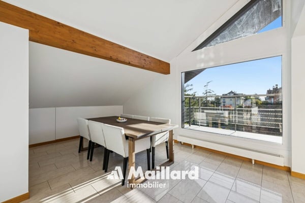 Superbe appartement de 4.5 pièces en attique face au lac Léman 4