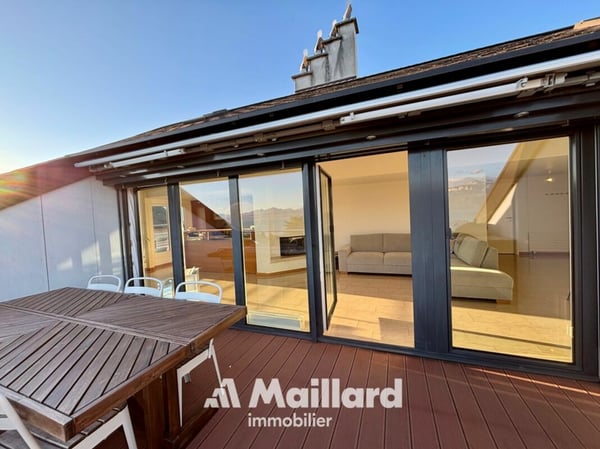 Superbe appartement de 4.5 pièces en attique face au lac Léman 15