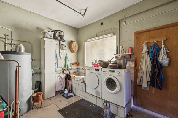 Vallorbe - Maison de 7p. à rénover avec atelier et jardin 11