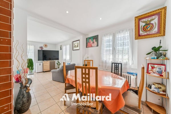 Valeyres-sous-Montagny - Maison individuelle de 2 appartements avec atelier et piscine 8
