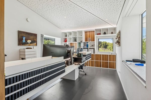 Villa d'architecte contemporaine au coeur d'un environnement privilégié 9