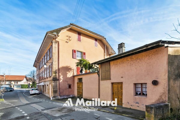 Grande maison villageoise avec 2 appartements indépendants 15