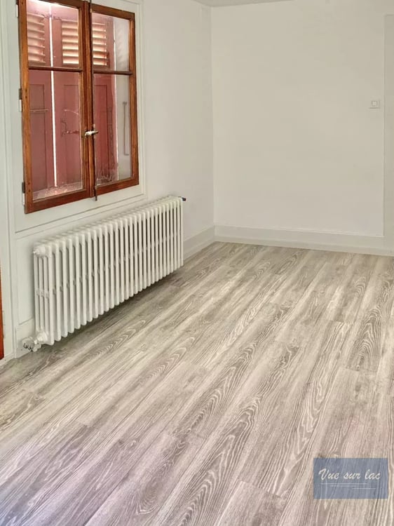 Bâtiment central, bon rendement locatif 9