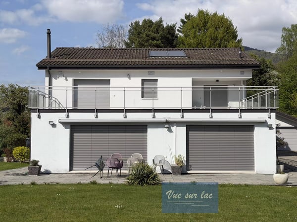 Villa individuelle contemporaine sur belle et grande parcelle 6