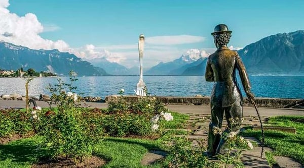 Appartement rénové et meublé, avec service 2