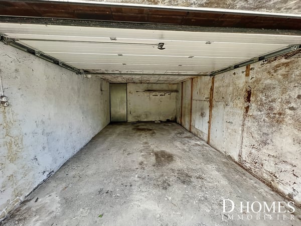 A LOUER - Garage box - Centre de Chailly 3