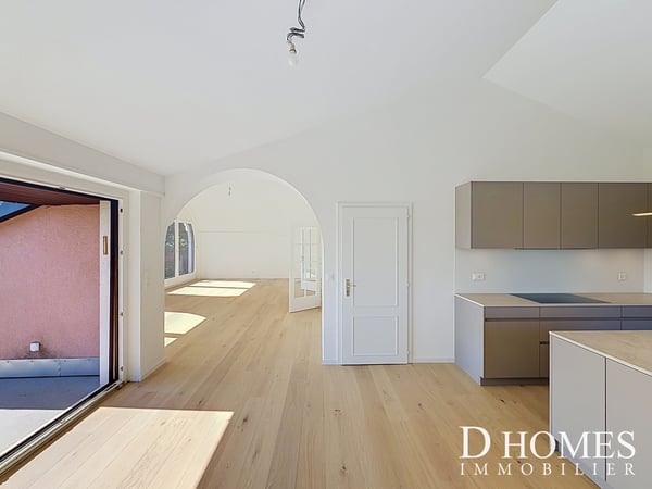 SITUATION EXCLUSIVE I Superbe appartement de 5,5 pièces en attique 7