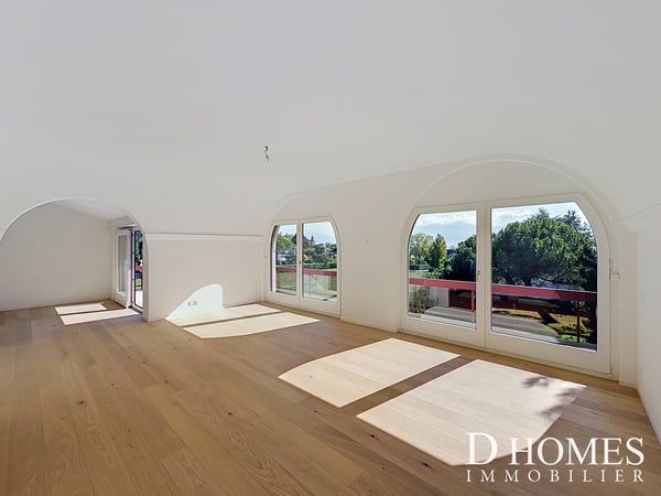 SITUATION EXCLUSIVE I Superbe appartement de 5,5 pièces en attique 3