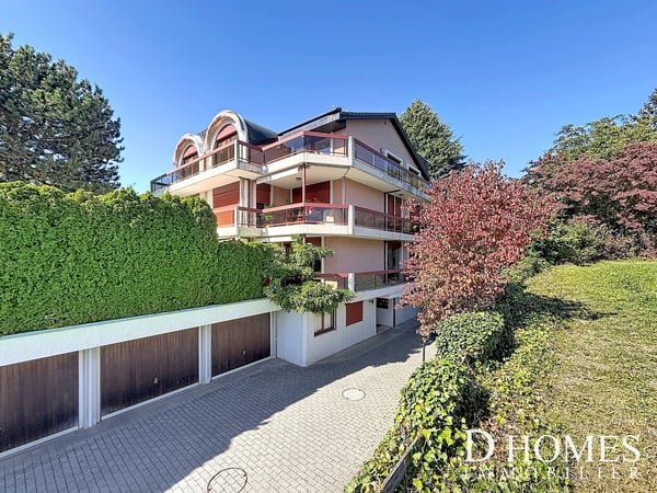 SITUATION EXCLUSIVE I Superbe appartement de 5,5 pièces en attique 13