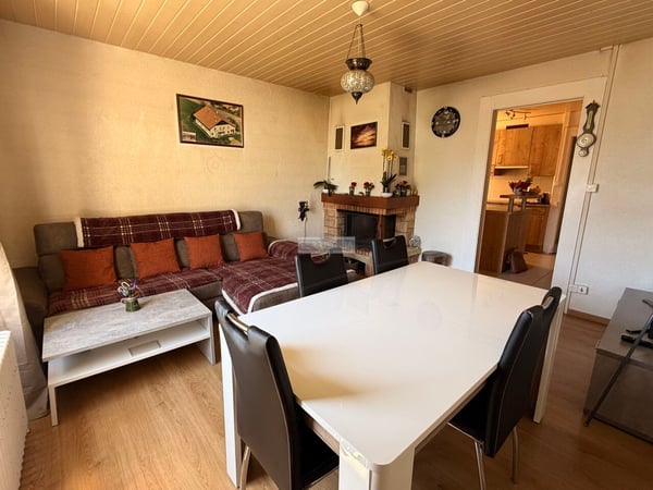 Charme et authenticité: ancienne villa Suchard avec jardin et garage 4