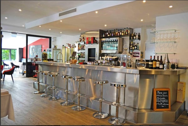 À vendre magnifique restaurant de 220 m2 à Villars-sur-Glâne 1