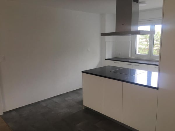 4.5 pièces au 2ème étage idéalement situé 2