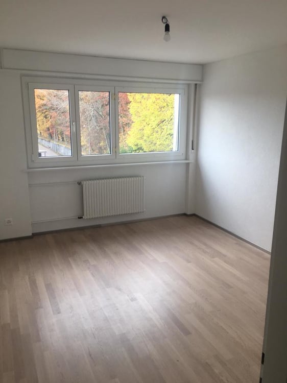 4.5 pièces au 2ème étage idéalement situé 8