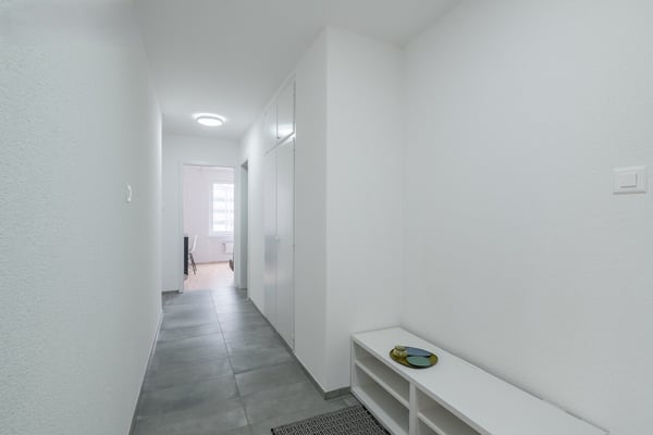 1.5 pièces au 1er étage, rénovation prévue en janvier 2026 5