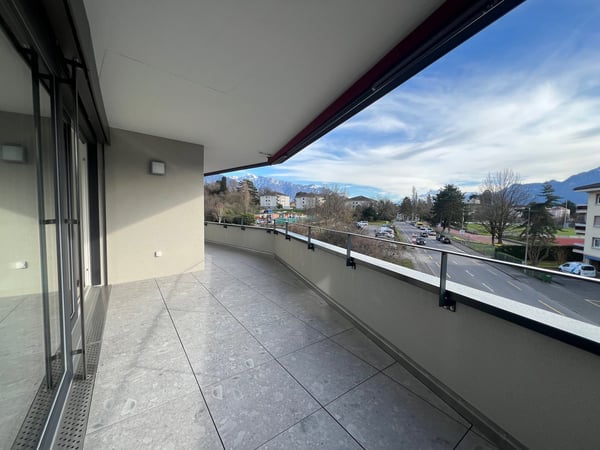 Beau 3.5 pièces avec balcon-terrasse dans résidence Minergie récente 4