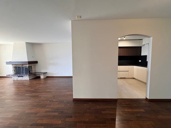 Magnifique appartement de 4,5 pièces avec vue dominante sur le lac 17