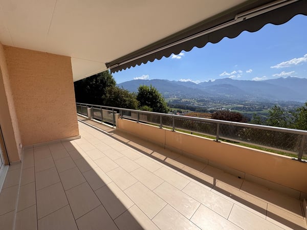 Magnifique appartement de 4,5 pièces avec vue dominante sur le lac 15