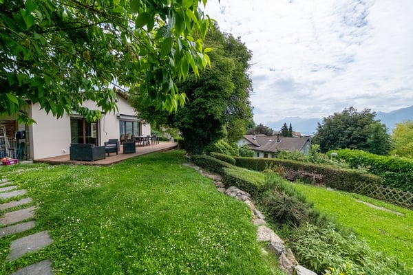 Charmante maison individuelle de 5.5 pièces au centre de Blonay 24