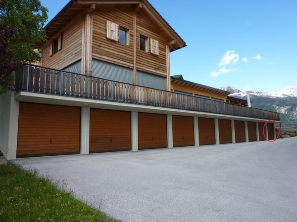 Garage n° 450 (10) Bouzerou 1