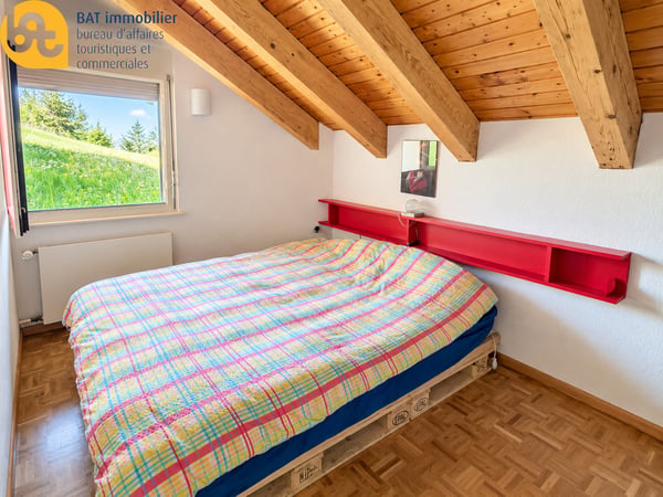 Vercorin - Roches-Hombes - R2 avec accès indépendant, beaux volumes et ambiance chalet 9