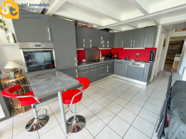 Vercorin - Roches-Hombes - R2 avec accès indépendant, beaux volumes et ambiance chalet 7