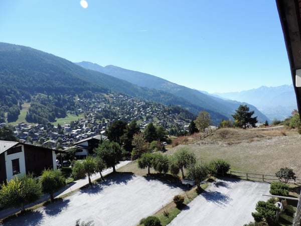 Appartement plein sud, 2 pièces sur le Mont de Vercorin - dès le 01.11.26 9