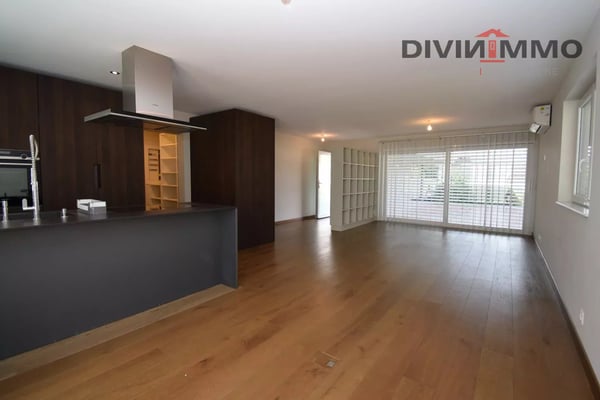 Luxury Apartment in Sierre with Modern Amenities 4