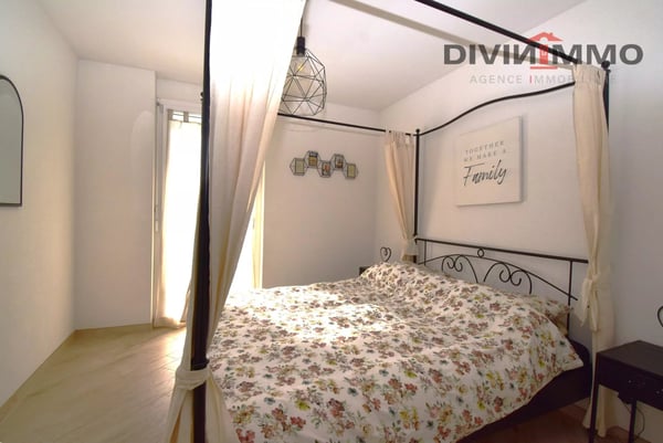 Bel appartement de standing au coeur du village avec deux garages 10