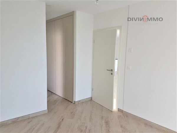 Bel appartement de standing au coeur du village avec deux garages 11
