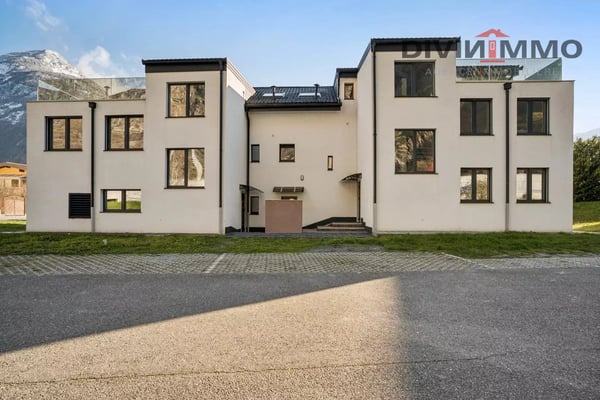 Appartement de 4.5 pièces typique au 1er étage 13
