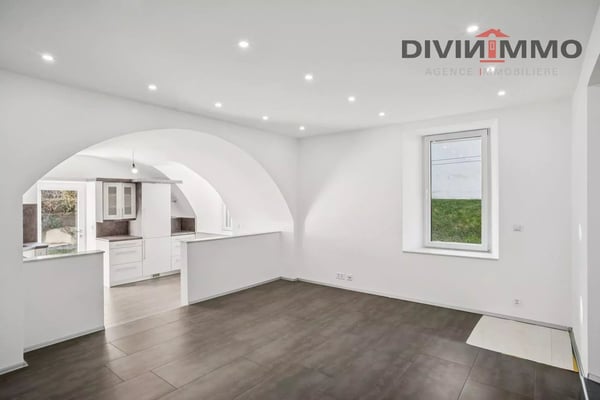 Appartement de 4.5 pièces typique en rez-de-jardin 1