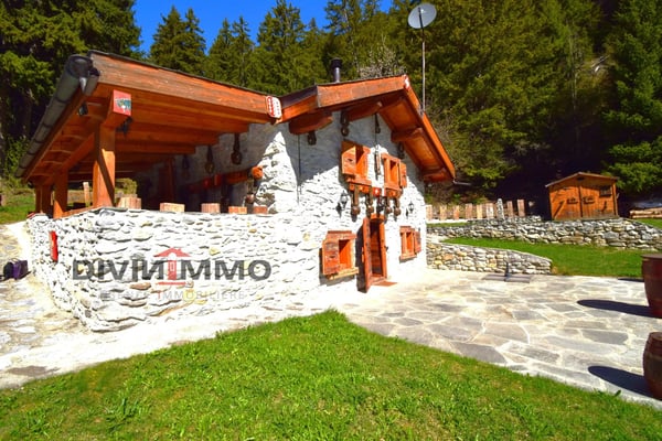 Chalet atypique aux Mayens-de-My de Conthey 13