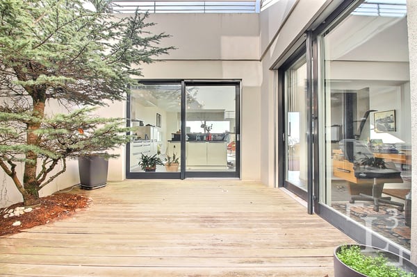 Appartement avec jardin et vue panoramique sur le lac 12