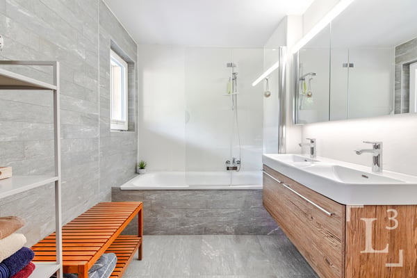 Spacieuse maison jumelle avec jardin 12
