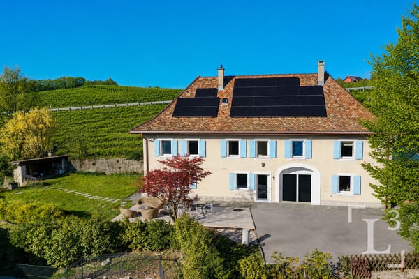 Coup de coeur! Propriété de charme avec vue dégagée 1