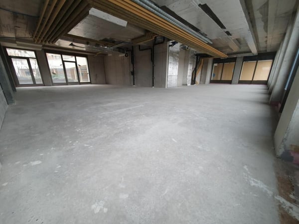 Romont - Commerce 240 m2 5