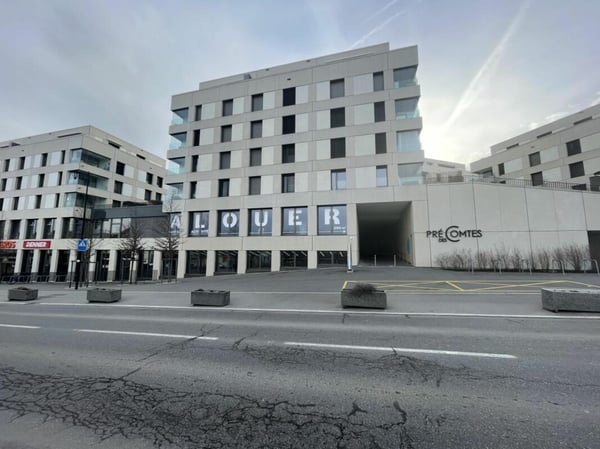 Romont - Commerce 240 m2 1