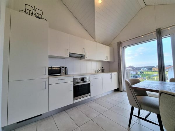 Grandcour - Appartement meublé 3.5 pièces au dernier étage 5