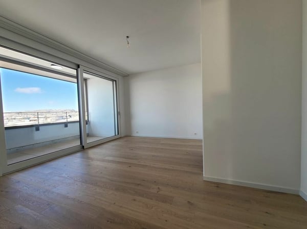 Plugin 4 - Appartement 5.5 pièces au 12ème étage 7