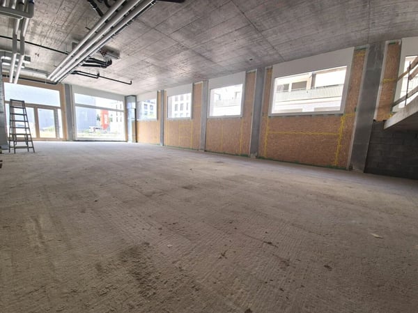 Prairie 2 - Surfaces commerciales de 82 m2 à 171 m2 au rez-de-chaussée 3
