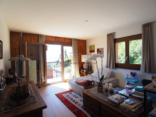 Restaurant (fond de commerce) + 3 appartements 5